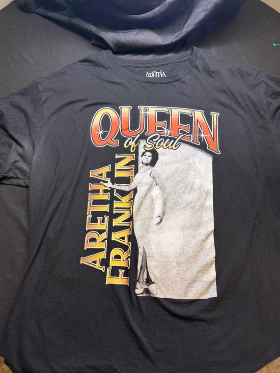 Aretha Franklin Other - Aretha Franklin Black Graphic Short-Sleeve Tee with Vintage Music Print(3XL)